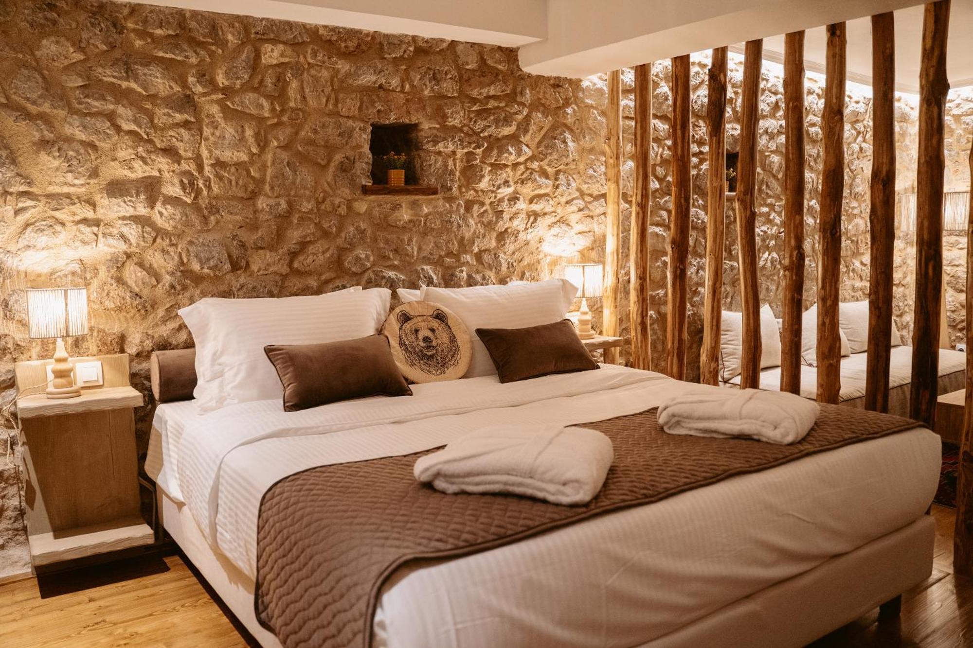 Afanos Guesthouse Arachova Oda fotoğraf