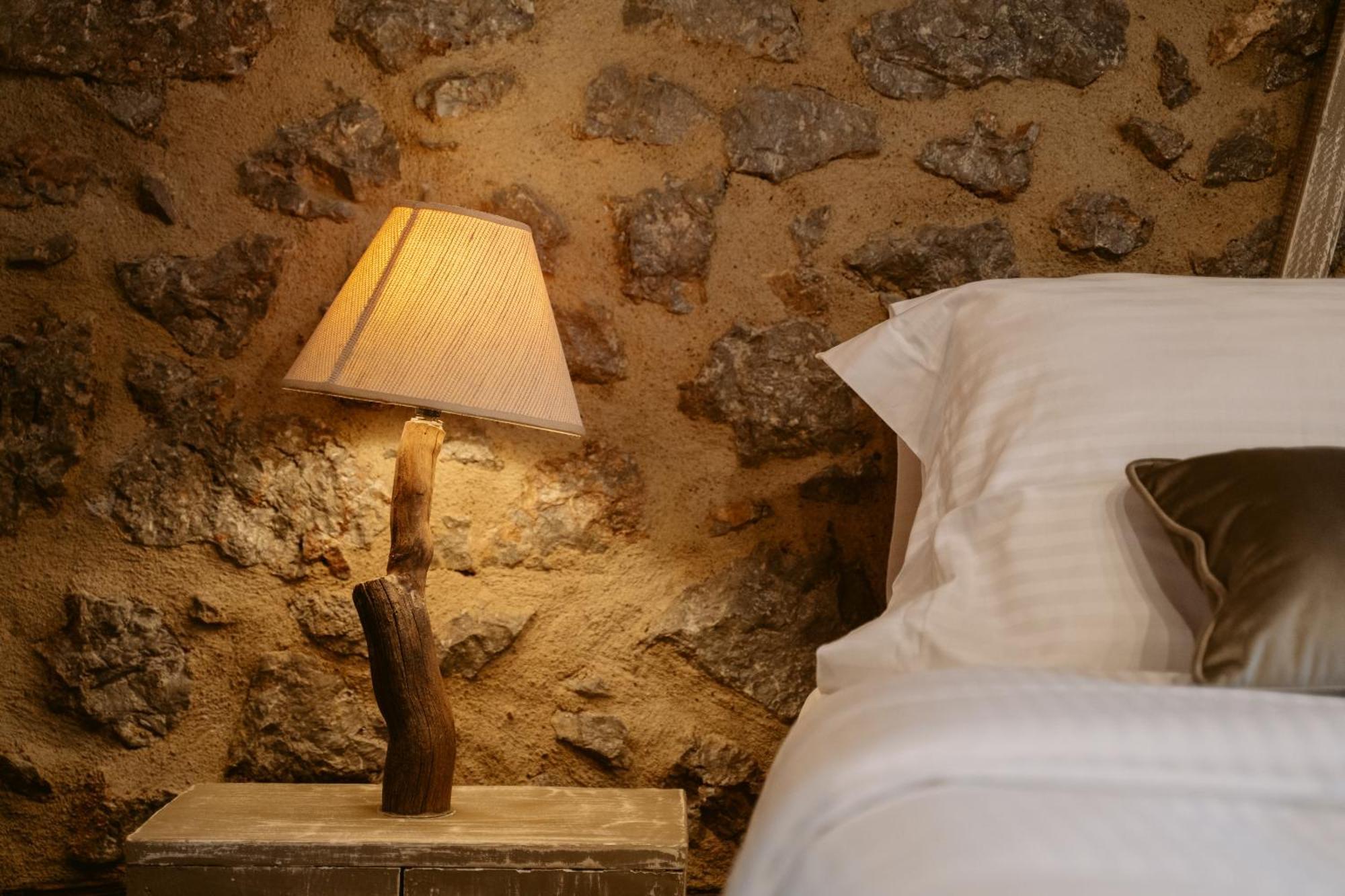 Afanos Guesthouse Arachova Oda fotoğraf