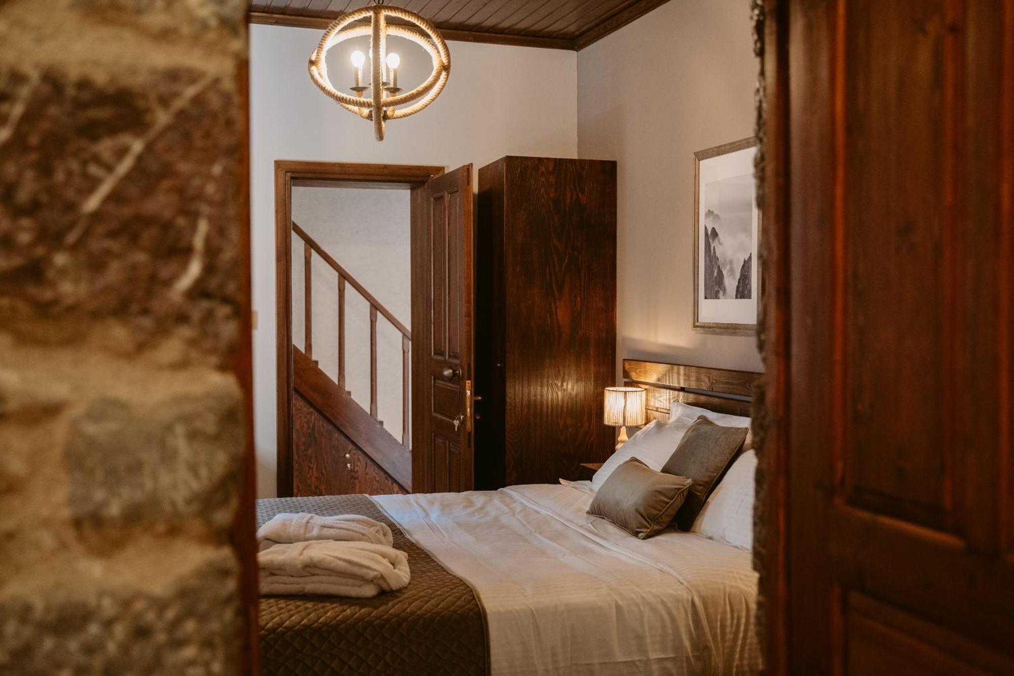 Afanos Guesthouse Arachova Oda fotoğraf
